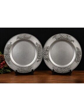Vintage Carson Statesmetal Pine Cone 10" Salad Plates Set 2 USA Cast Metal